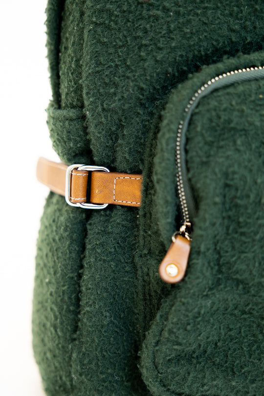 Desert Backpack green